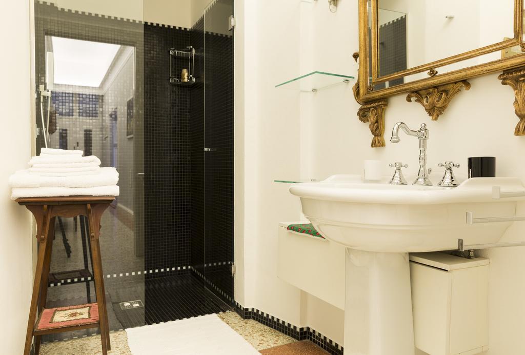 Il Battente 1862 Bed&Breakfast - For Exclusive Use - Bolzano Room photo